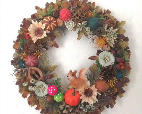 misen2014 さま】ornament ❀ 木の実を持った リスさん a マスク