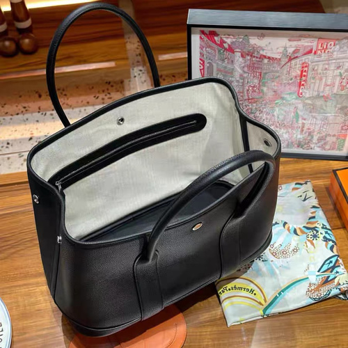 OPENING CEREMONY ボタンデザイン レザー ハンドバッグ TCレザー製ボタン付きハンドバック ハンドバッグ Lavanta 通販