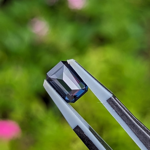 CGL鑑別書付き】天然コバルトブルースピネル 1.68ct エメラルドカット