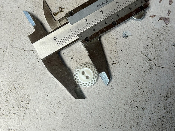 【再販】13.3mm ◆ プラスチックボタン ◆ 2穴 ◆ 15ヶ入 ◆ B-No,022 4枚目の画像