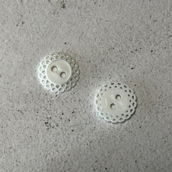 【再販】13.3mm ◆ プラスチックボタン ◆ 2穴 ◆ 15ヶ入 ◆ B-No,022 2枚目の画像