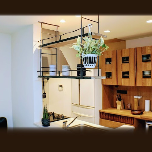 お好みのサイズで製作します 「吊り棚用フレーム」 カフェ バーみたい