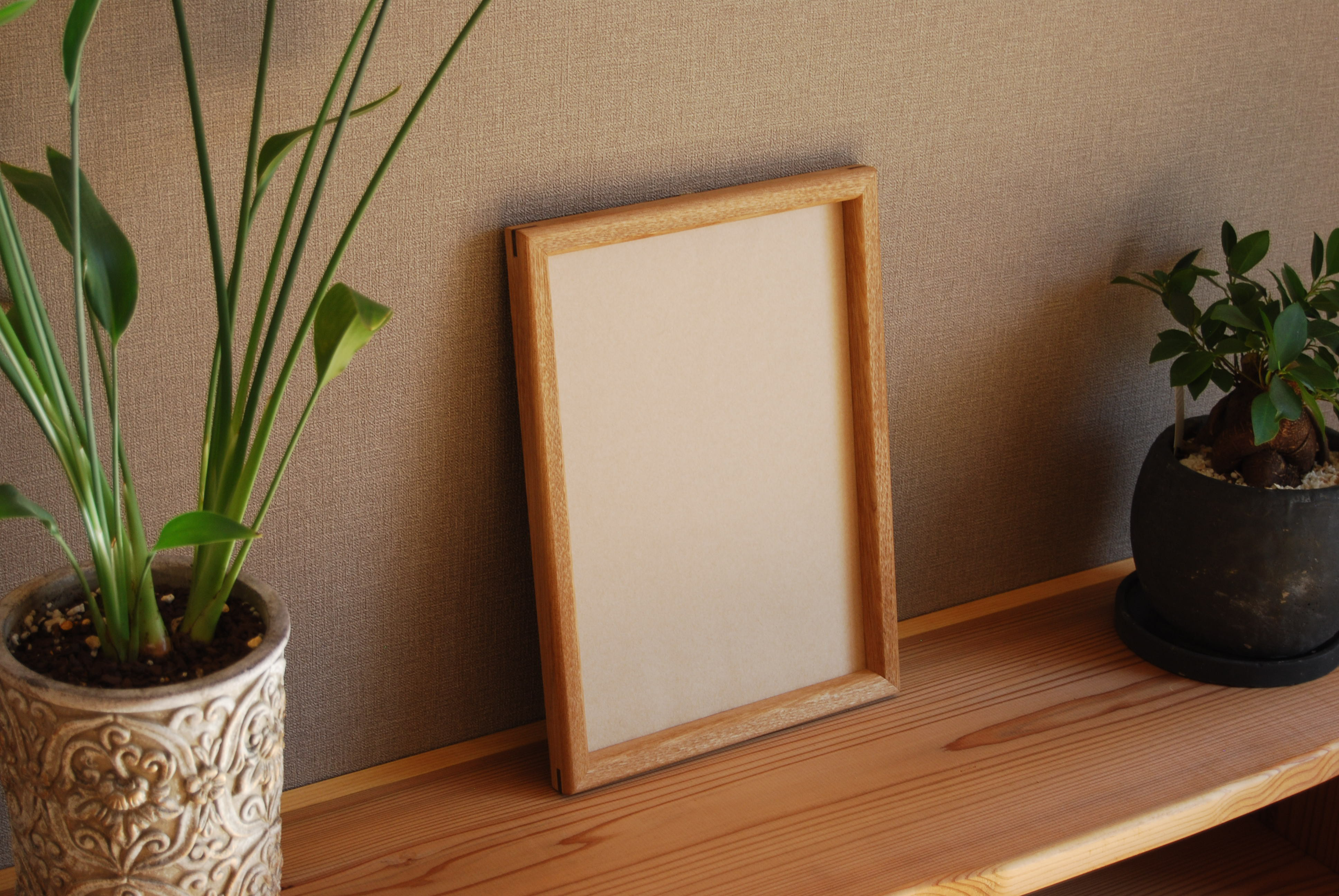 歳末sale 20%off価格 タモ無垢材『A4』木製/額縁/フォトフレーム