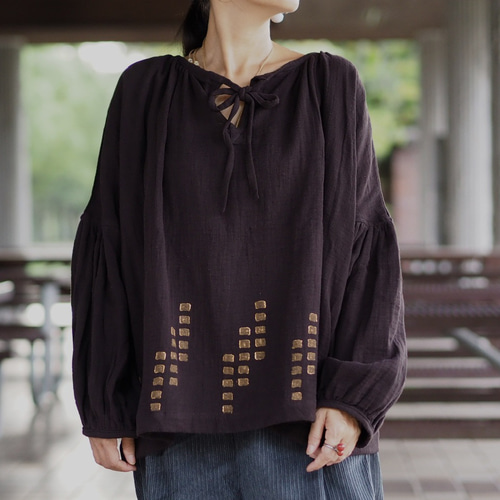 ダブルガーゼの2wayゆったり長袖ブラウス/ブラウン ブラウス isica