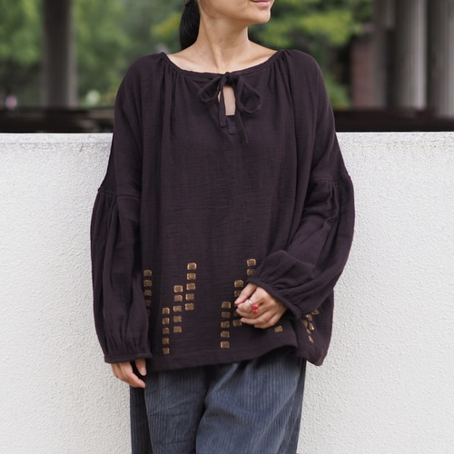 ダブルガーゼの2wayゆったり長袖ブラウス/ブラウン ブラウス isica