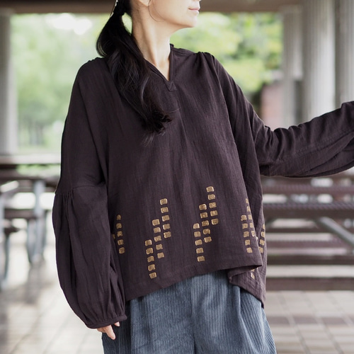 ニコ様ダブルガーゼオフタートルネックブラウス