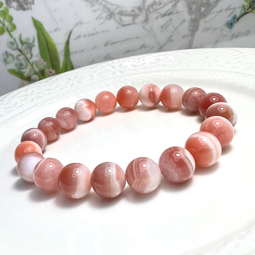 綺麗なシラー布袋様に塩源瑪瑙のデザインブレスレット 極上塩源瑪瑙