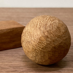 キノコの置物 木彫り 台付き（木材：ナラ/ウォルナット/クルミ）（No.S1008） 7枚目の画像