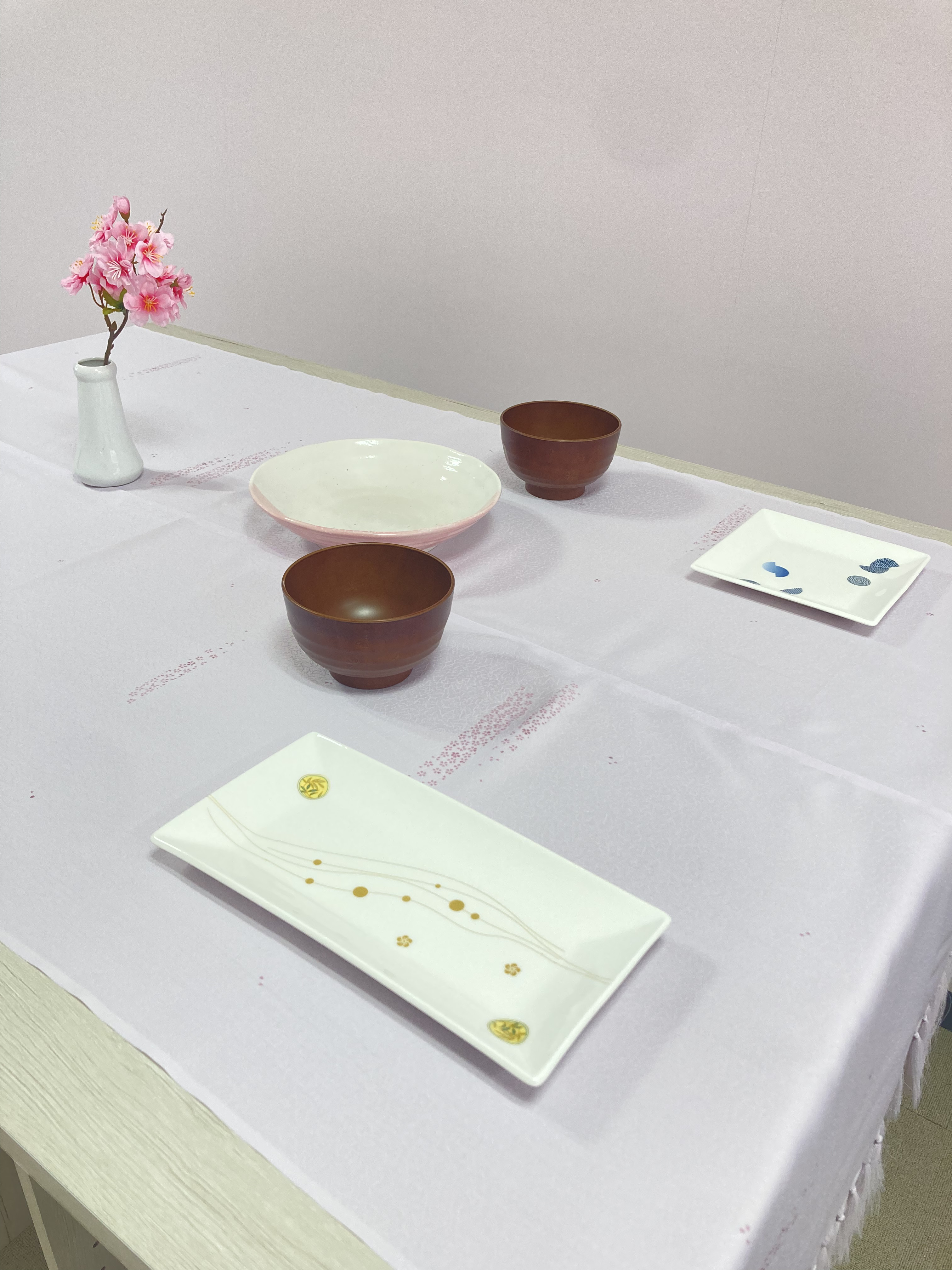 【着物生地】テーブルクロス（薄紫）