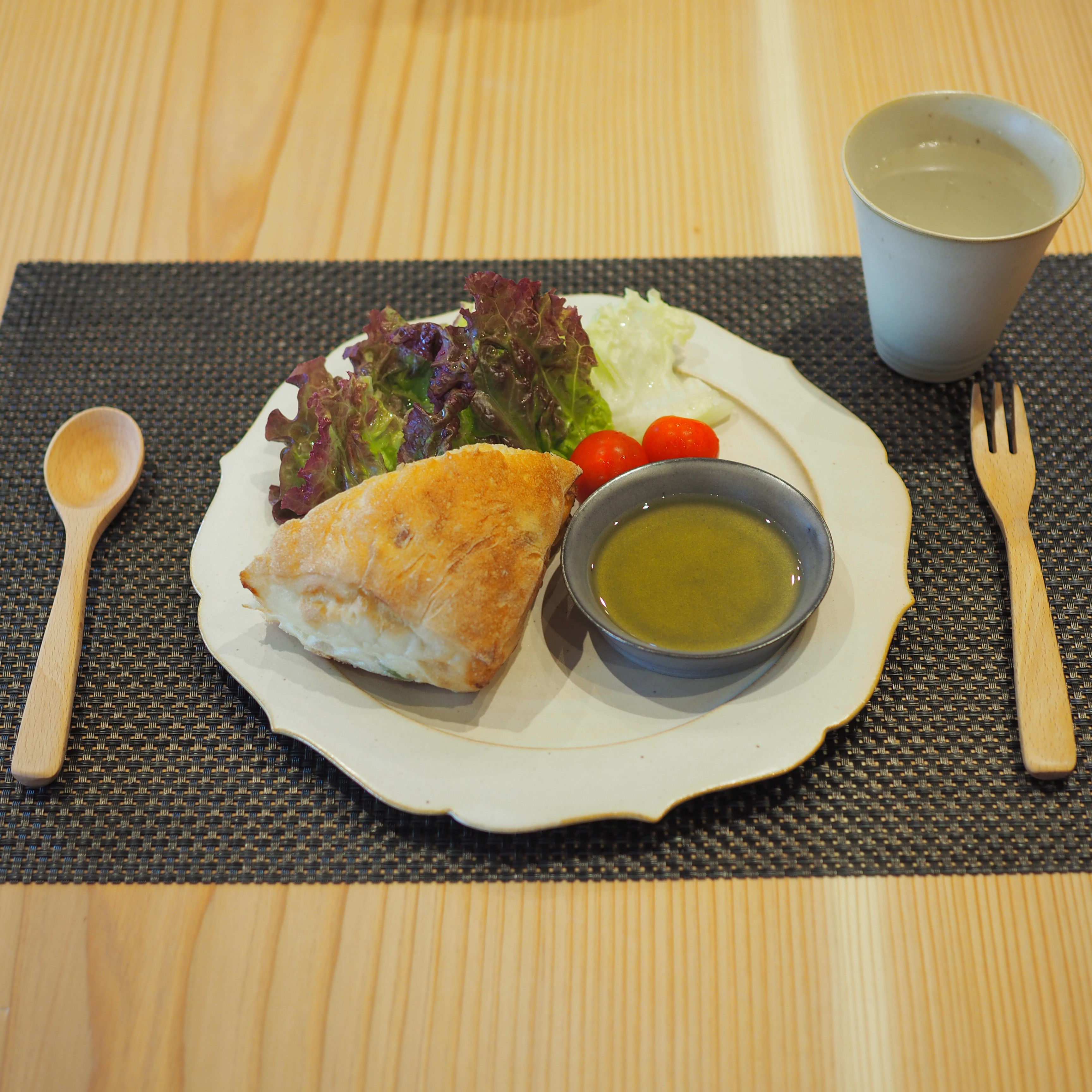 【京焼・清水焼】Mat　フラットプレート（リム）輪花　L