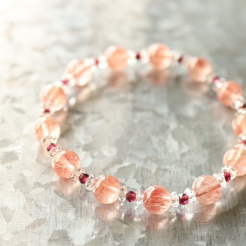 ☆ルチルを愛する人の為に☆…☆レッドルチルクォーツ：8ミリ＆ロード