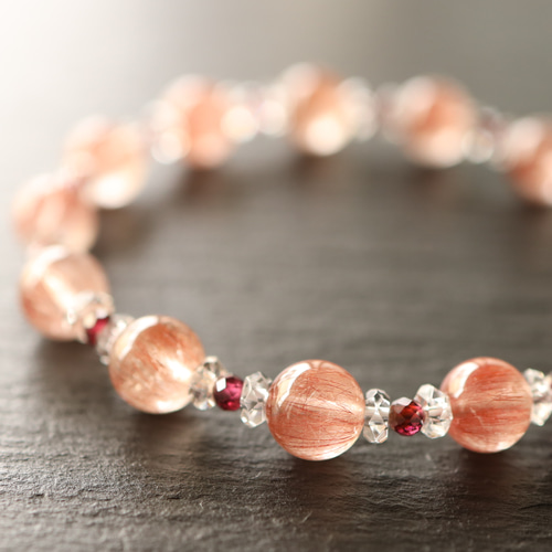 NO.1025 レッドルチル　天然色　10ミリ　高品質 NO.1025 レッドルチル天然色10ミリ高品質