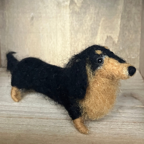 羊毛フェルト ミニチュアダックス ハンドメイド犬置物 羊毛