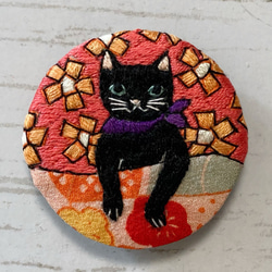 手刺繍オリジナルブローチ＊黒猫の言うことには 1枚目の画像