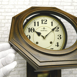 ボンボン 時打ち 振り子時計(八角） アラビア 　 4枚目の画像