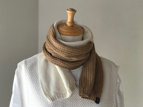 しとふわ カシミヤシルクのBi-colorメッシュ筒マフラー ホワイト  