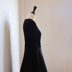 【一件百搭◎】絎縫材質對接洋裝【黑色】 第5張的照片