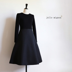 【一件百搭◎】絎縫材質對接洋裝【黑色】 第1張的照片