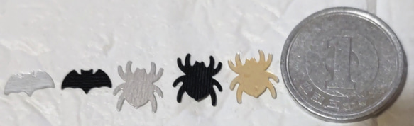 ハロウィン HAPPY HALLOWEEN 蜘蛛＆ミニコウモリ パーツ 金 銀 黒 5種類 100枚以上セット 3枚目の画像