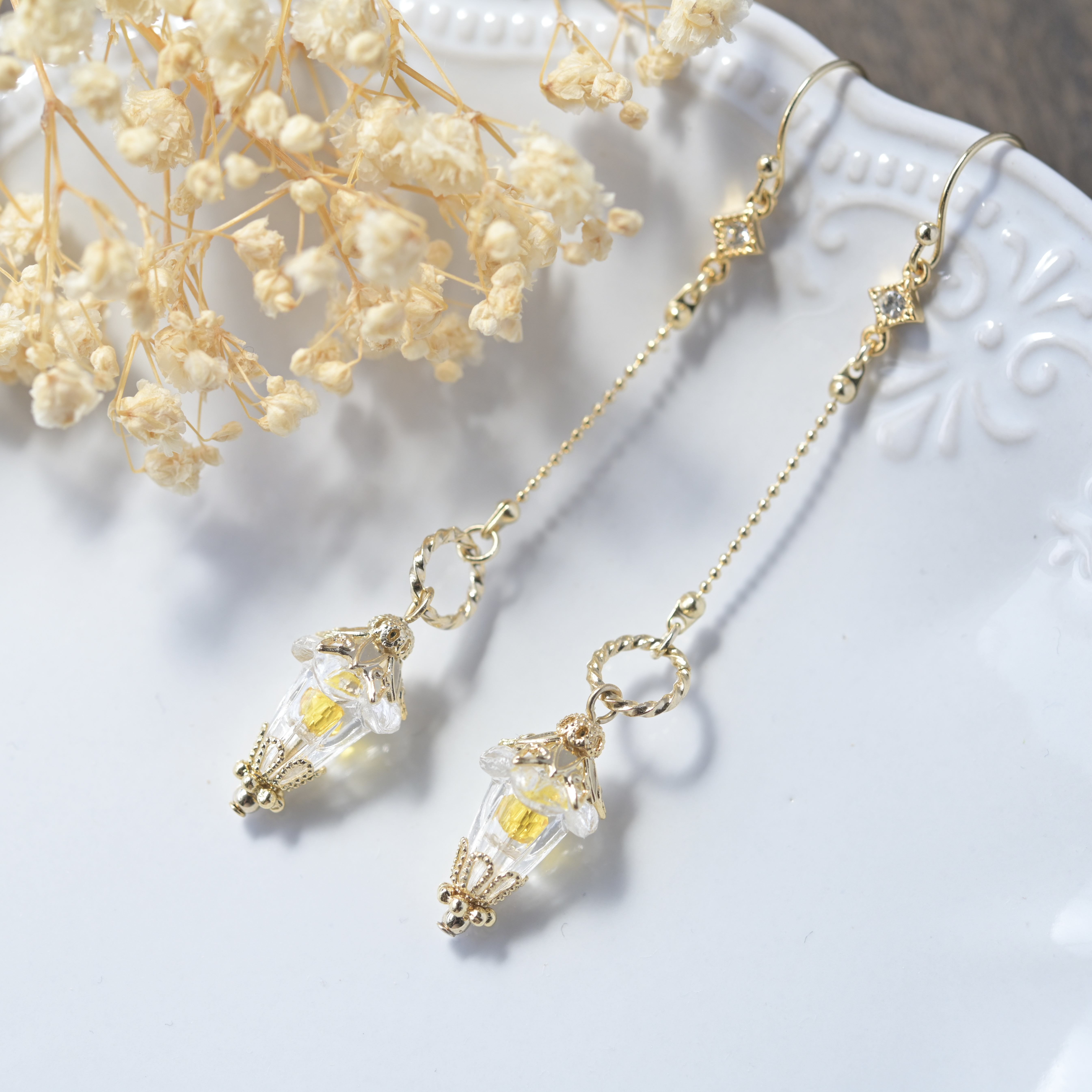 ロングランタン ピアス/イヤリング ピアス（フック・チェーン