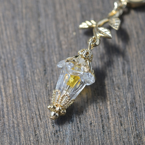 夕暮れ時のランタン ピアス/イヤリング ピアス（フック・チェーン