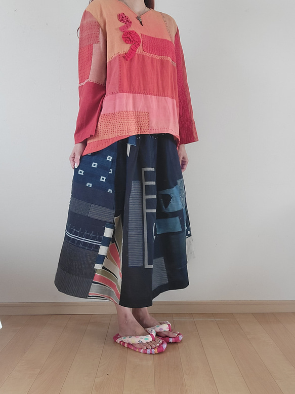 着物リメイク　古布　手作り　BORO パッチ　スカート 2枚目の画像