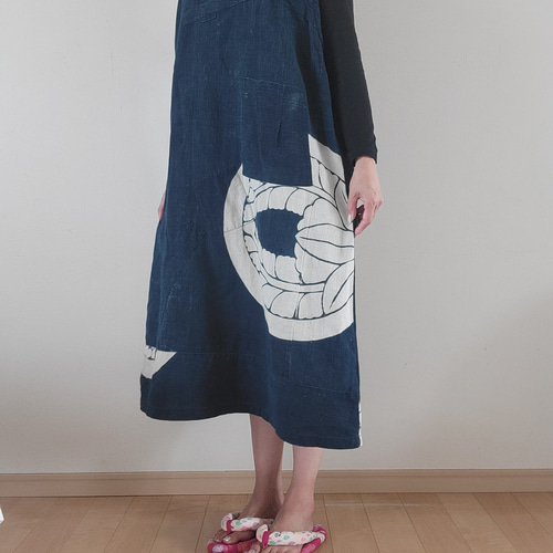 着物リメイク 古布 手作り 紋 ジャンパースカート ワンピース