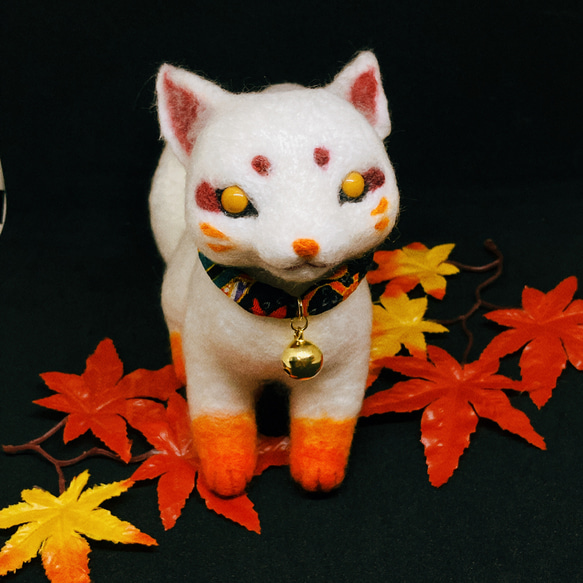 ◇ぽってり 二尾白狐 紅葉 羊毛フェルト人形 羊毛フェルト