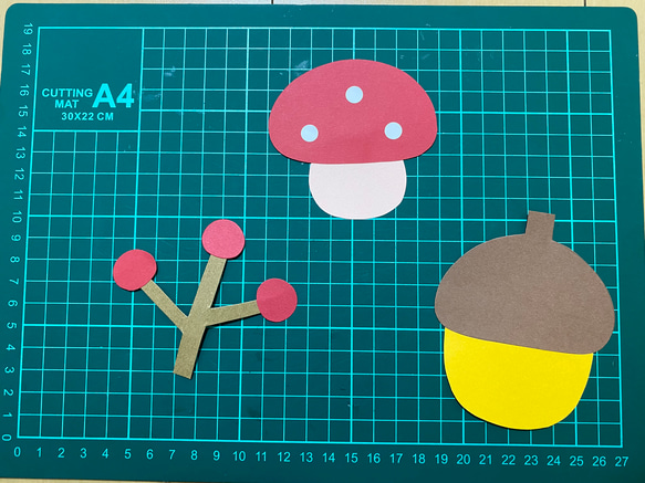 秋の壁面飾り　紅葉　イチョウ　11月 5枚目の画像