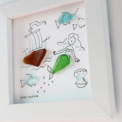 シーグラスアート「人魚姫」　ミニ額　イラスト　魚　リビング　インテリア　お祝い　誕生日 1枚目の画像