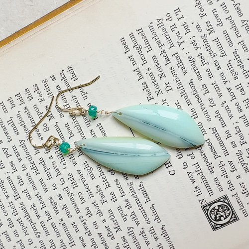 ♢鮮やか♢ブルーグリーンアパタイト カラーオパール 14kgf ピアス ♢鮮やか♢ブルーグリーンアパタイト カラーオパール 14kgf ピアス