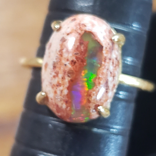 カンテラオパール リング アート作品