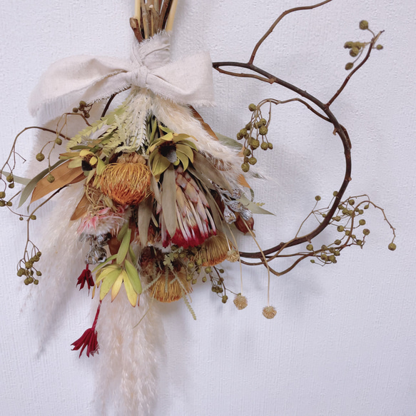 ドライフラワースワッグ ワイルドフラワー パンパスグラス 野バラの実