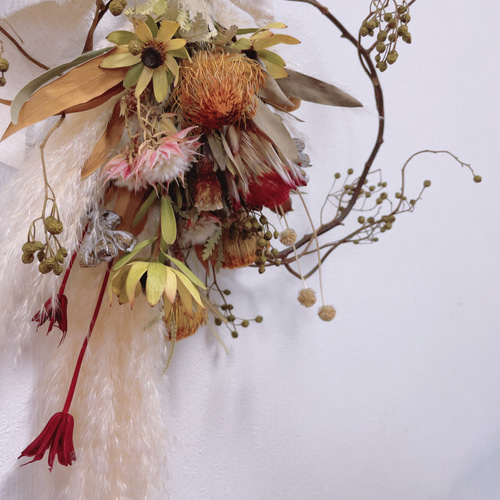 ドライフラワースワッグ ワイルドフラワー パンパスグラス 野バラの実