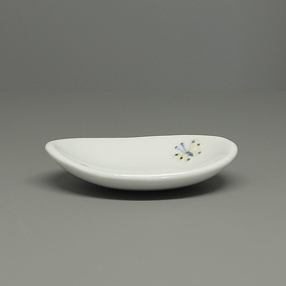 砥部焼 おしゃれ「Papier colle （パピエ・コレ） 花と蝶 ミニレモン皿」博雲窯 hakuun-pc-002 4枚目の画像