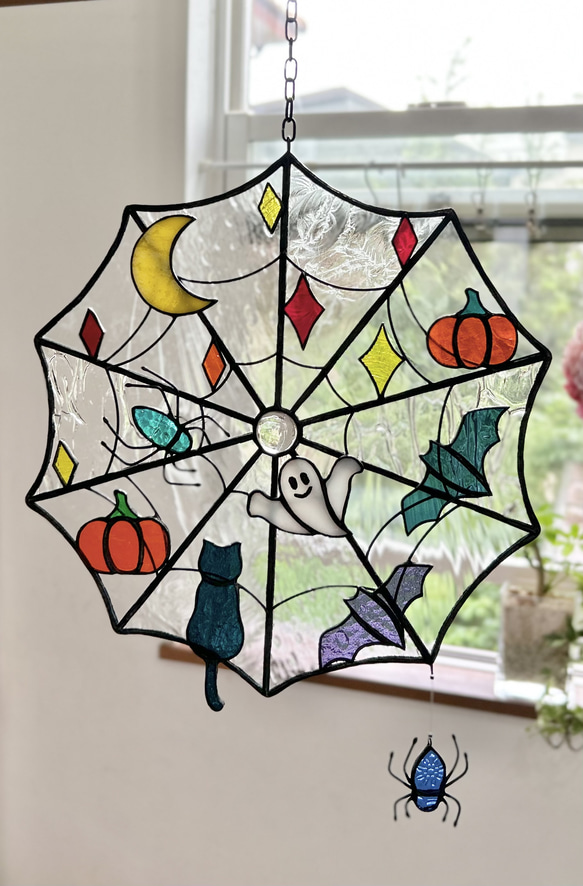 ステンドグラス】蜘蛛の巣でガーデンパーティ サンキャッチャー