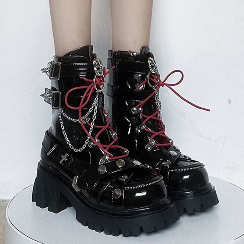 【極美品✨】ベアースタッズブーツ　パンク　痛みくま　ブーツ　ゴスロリ　エナメル 極美品✨】ベアースタッズブーツ パンク 痛みくま ブーツ