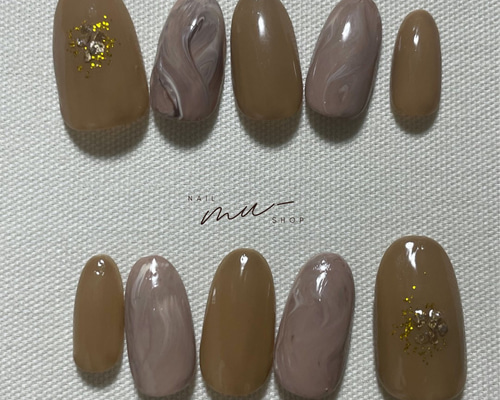 ネイルチップ(秋っぽ栗色 ニュアンスネイル) ネイルチップ（つけ