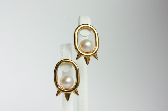 【受注制作】STUDS PIERCED EARRINGS スタッドピアス 【No.1】 3枚目の画像