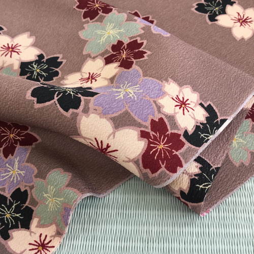 希少【未使用品】やまと誂製　洗える着物　トールサイズ　170前後　袷　桜　小紋 7a0322edbe44fd1f5371fb106f982b