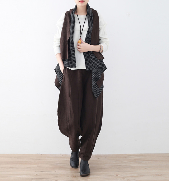 シンプルに柄を楽しめる♪チェック柄ベスト＆ストライプ柄パンツ