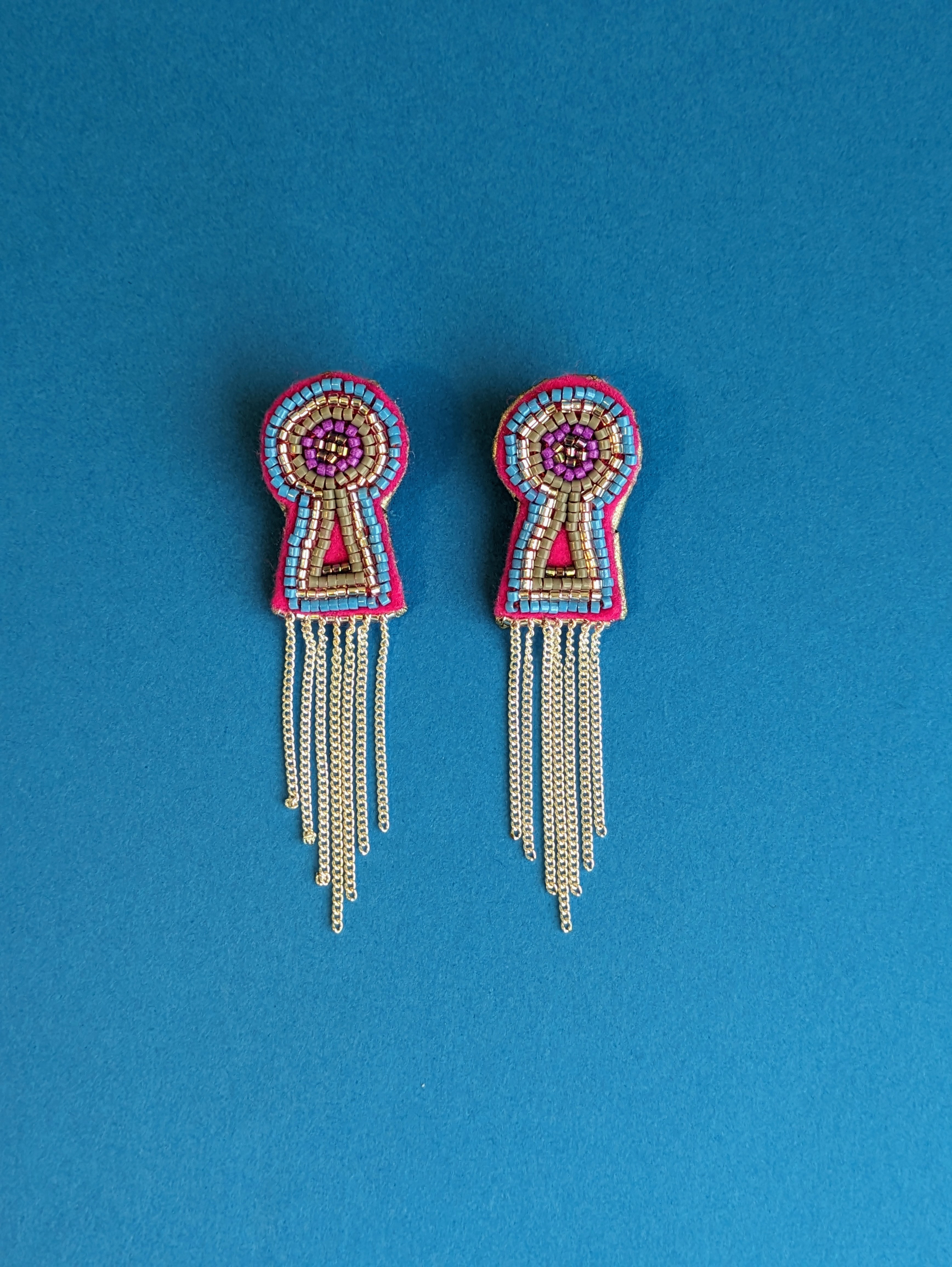 古墳のシルバーフリンジピアス(イヤリング)　a 両耳用