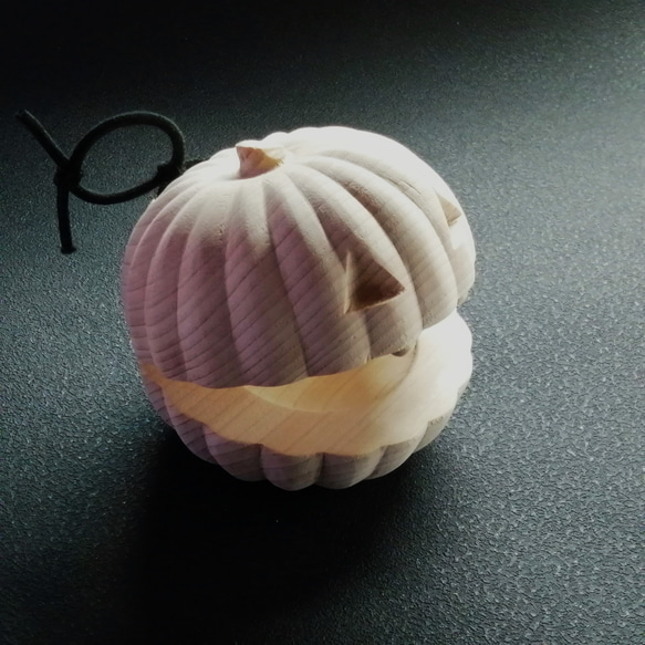 歌うカボチャのおばけ 2枚目の画像