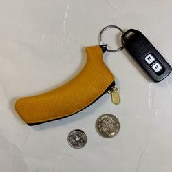 【送料無料】バナナコインケース#ズボンポケットに入れやすい細いコインケース#握れるかわいいサイズコインケース#リング付き 4枚目の画像