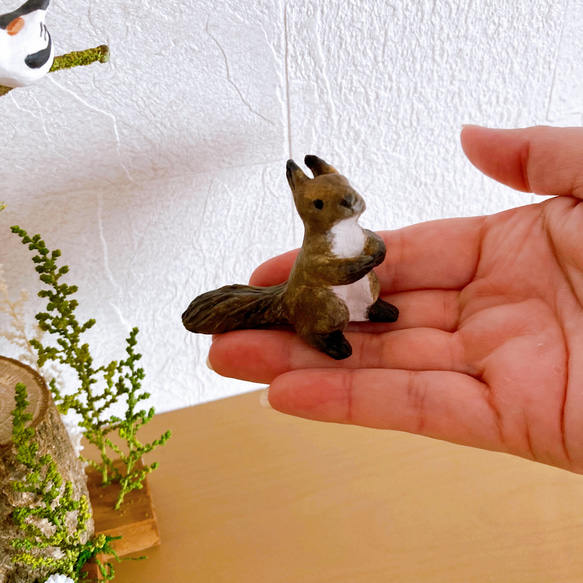 totorigiの森　エゾリス　シマエナガ　動物　フィギュア　ミニチュア　木工　置物 9枚目の画像