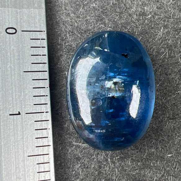 高品質 ネオンブルー カヤナイト 14.5ミリ ルース nl7992 5枚目の画像