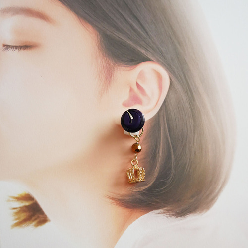 #1059B 2way ゴールド ボタン 個性 ハンドメイド ピアス イヤリング 2wayフラワリービジューピアス&イヤリング ゴールド / Phoebe