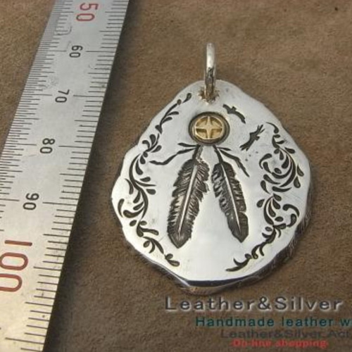 フェザー 18金無垢 ペンダントトップ ハンドメイド K18 フェザー 18金