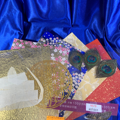 白蛇 1000万円の帯 孔雀 梟 羽 額縁 友禅 和紙 金フラワーオブライフ