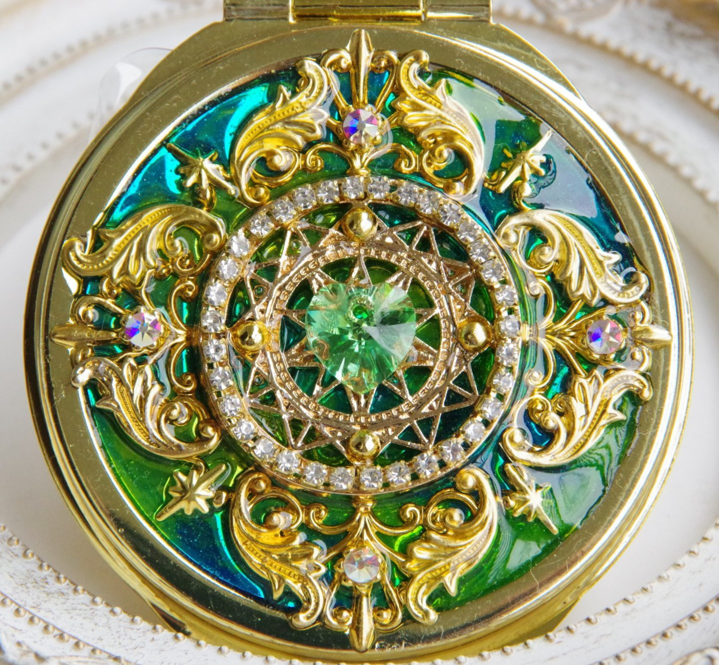 [ハンドメイド　ミラー] 魔法少女☆変身コンパクトミラー（ライトブルーグリーン） 手鏡 nAmi